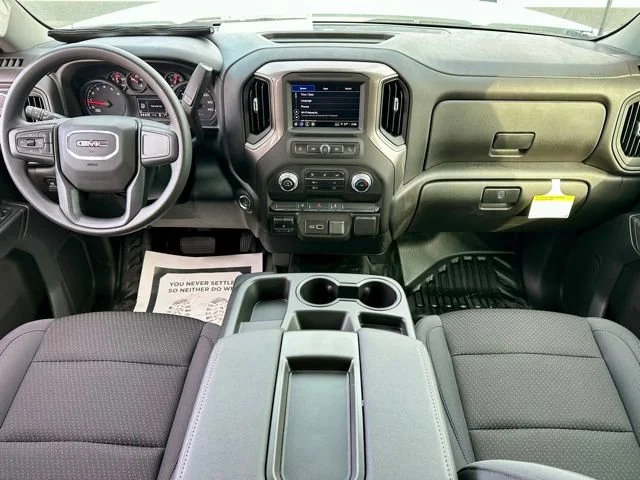 2025 GMC Sierra 2500HD Pro - Photo 18