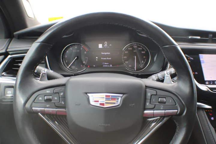 Used 2023 Argent Silver Metallic Cadillac Sport image 8
