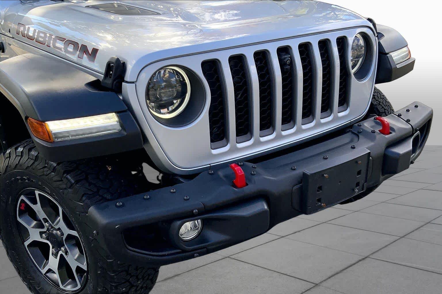 Used 2023 Silver Zynith Clearcoat Jeep Rubicon image 28