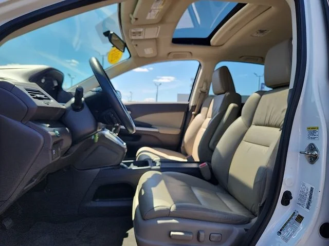Used 2014 White Honda EX-L image 13