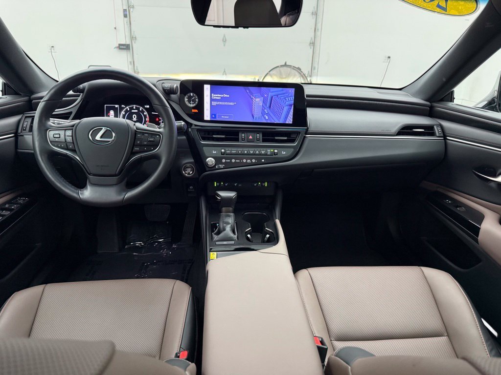 Certified Used 2025 Black Lexus 350 image 3