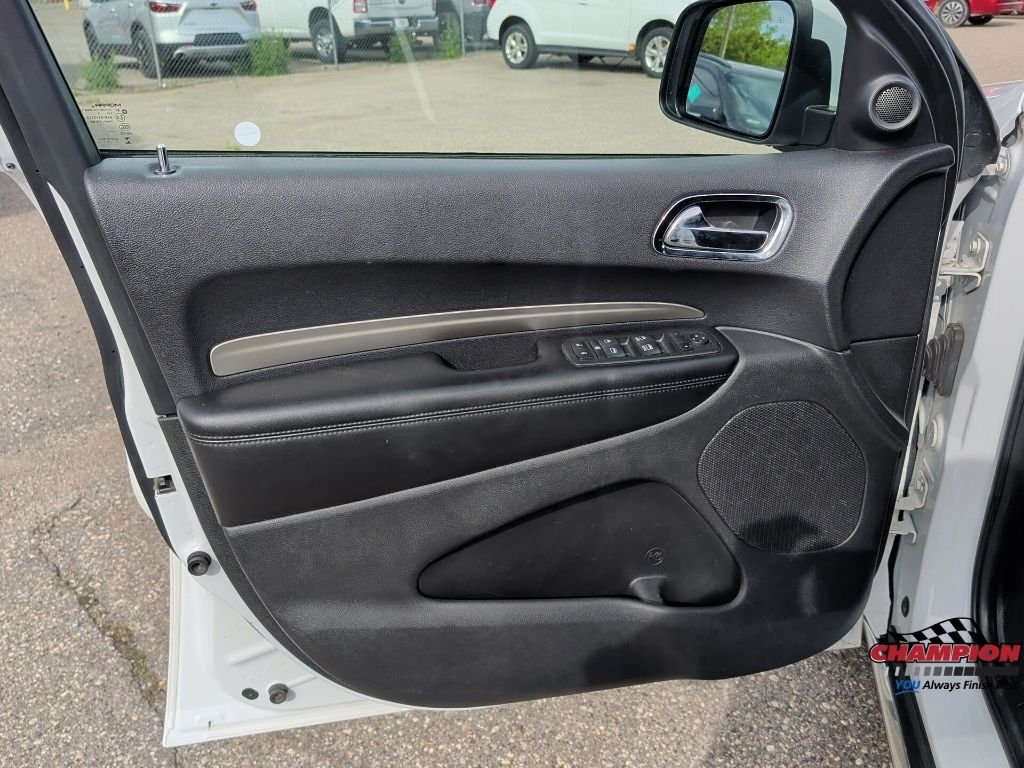 Used 2017 White Dodge SXT image 14