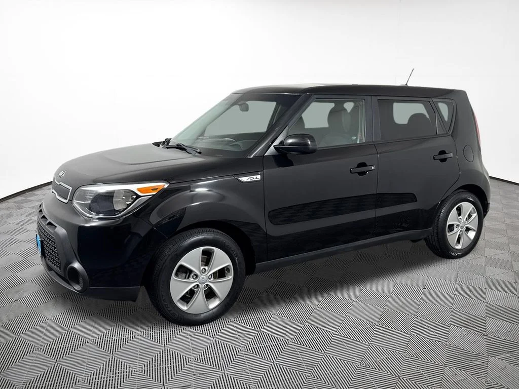 Used 2016 Kia Soul Base with VIN KNDJN2A29G7830690 for sale in Chippewa Falls, WI