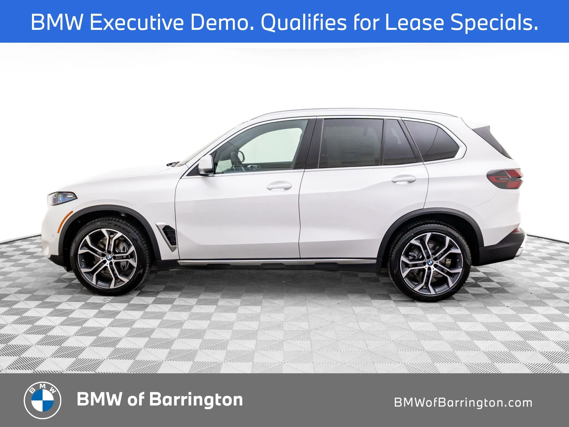 Used 2026 White BMW xDrive40i image 2