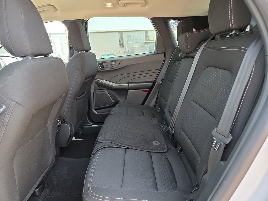 Used 2025 Silver Ford Active image 17