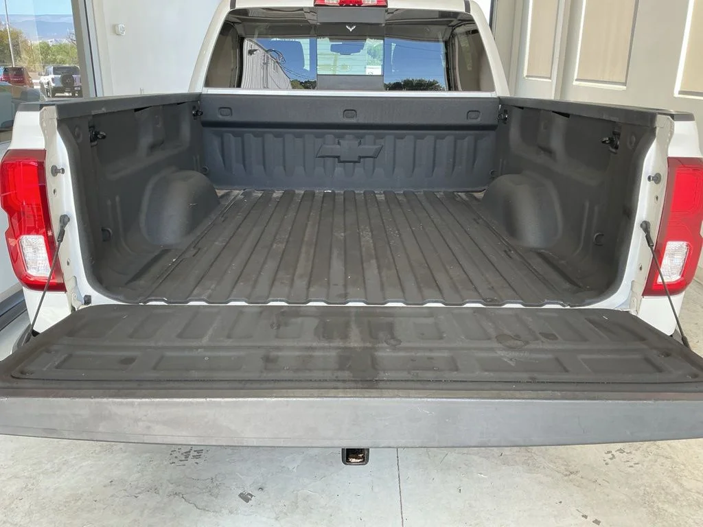 Used 2017 Pearl Chevrolet High Country image 36