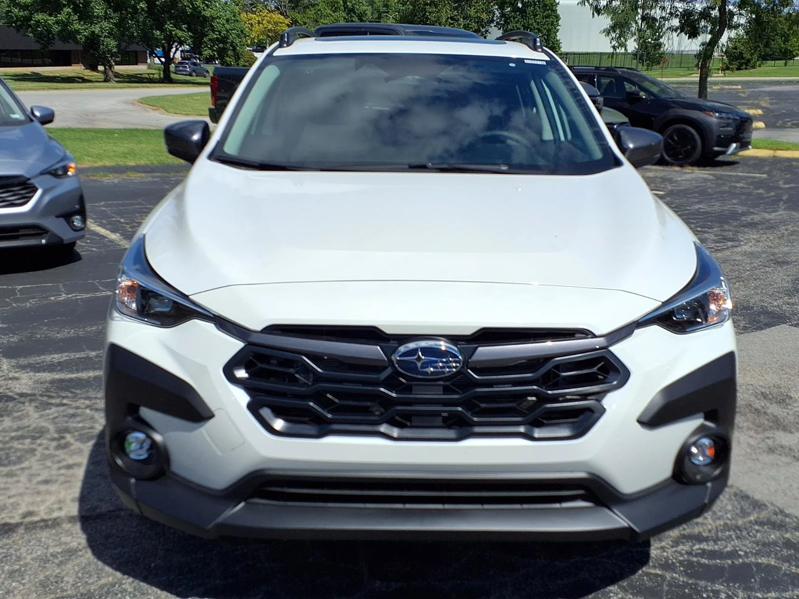 New 2026 CRYSTAL WHITE PEARL Subaru Premium image 18