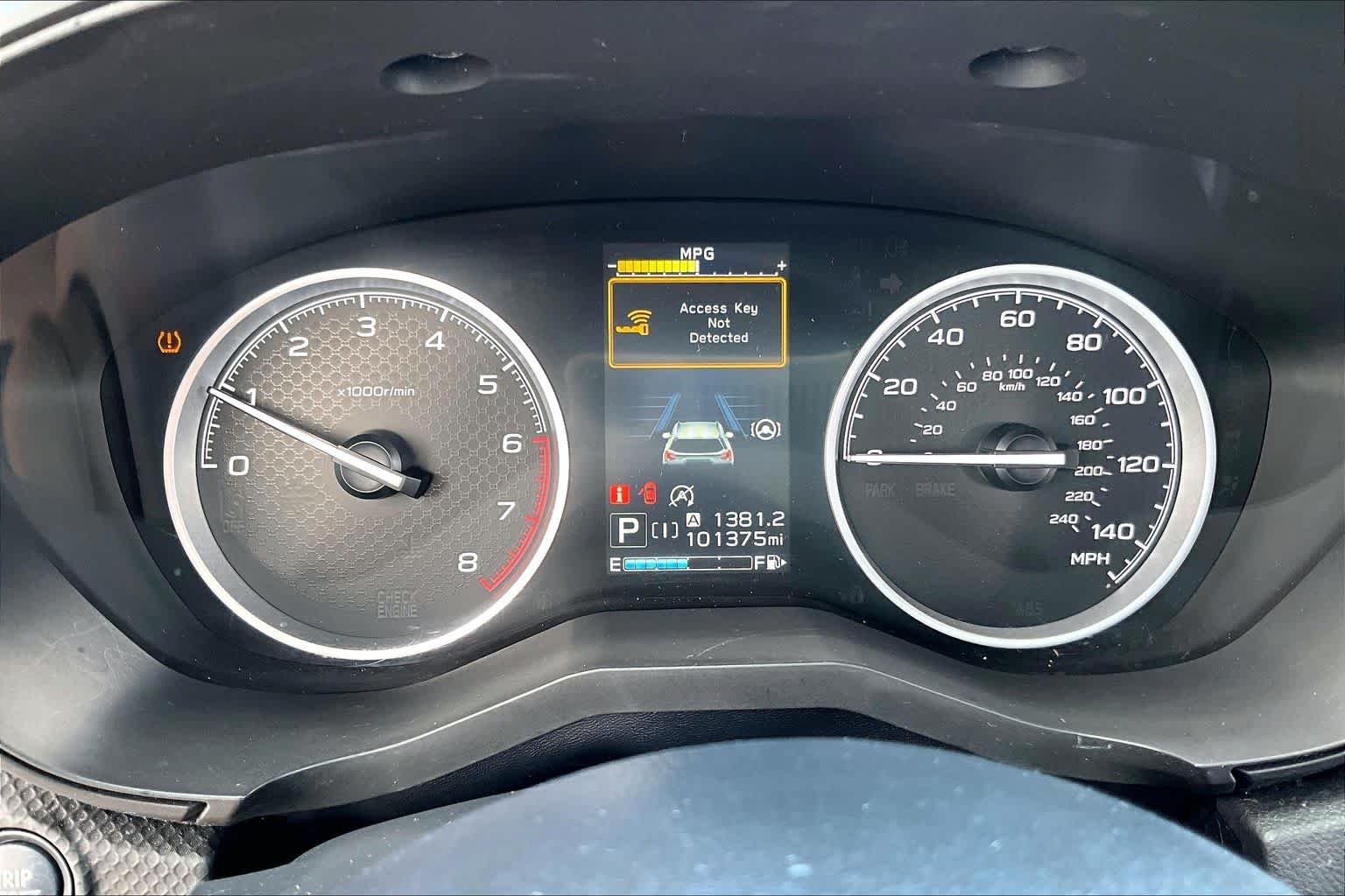 Used 2021 Ice Silver Metallic Subaru Premium image 24
