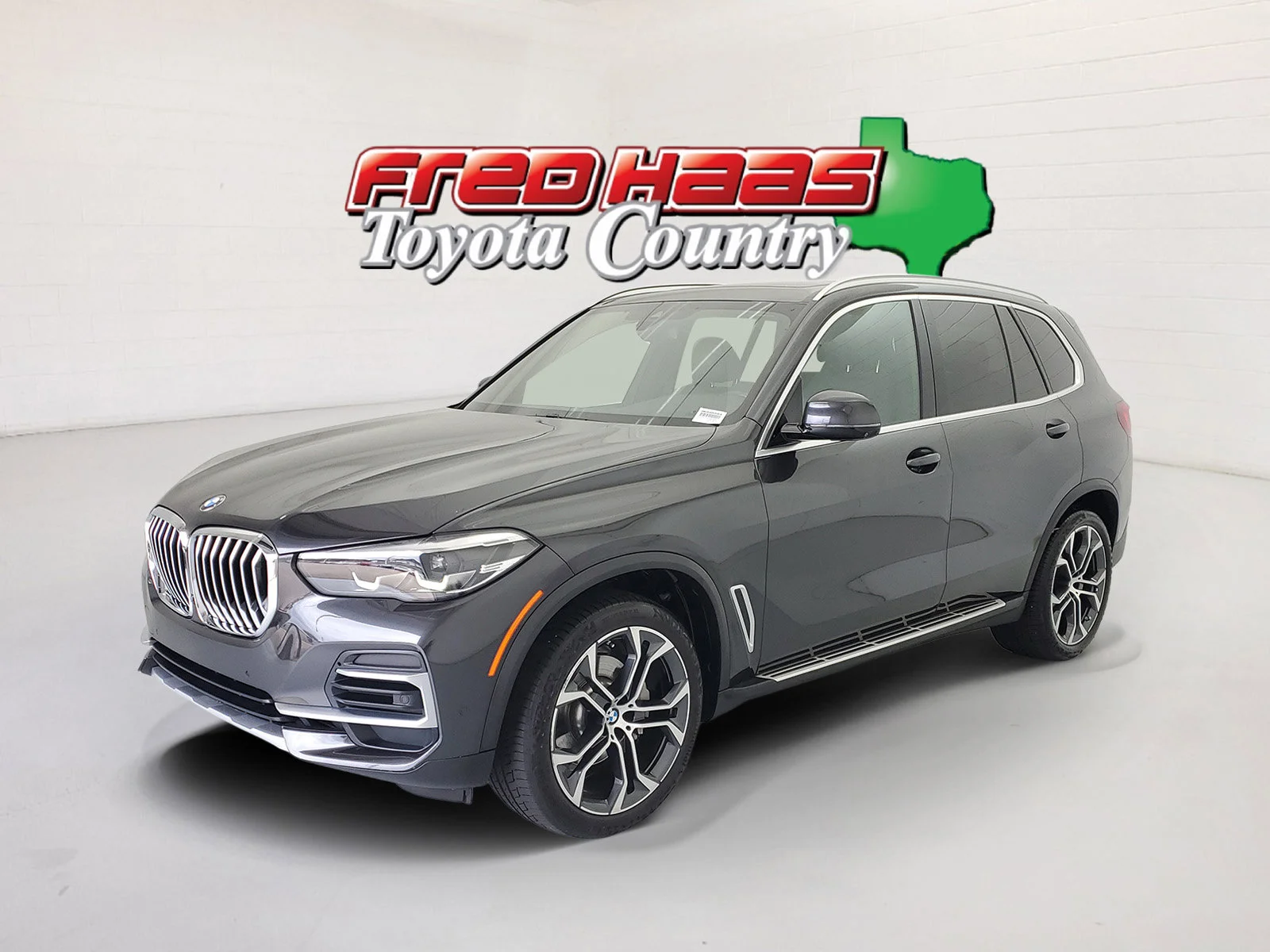 2022 BMW X5 sDrive40i's photo