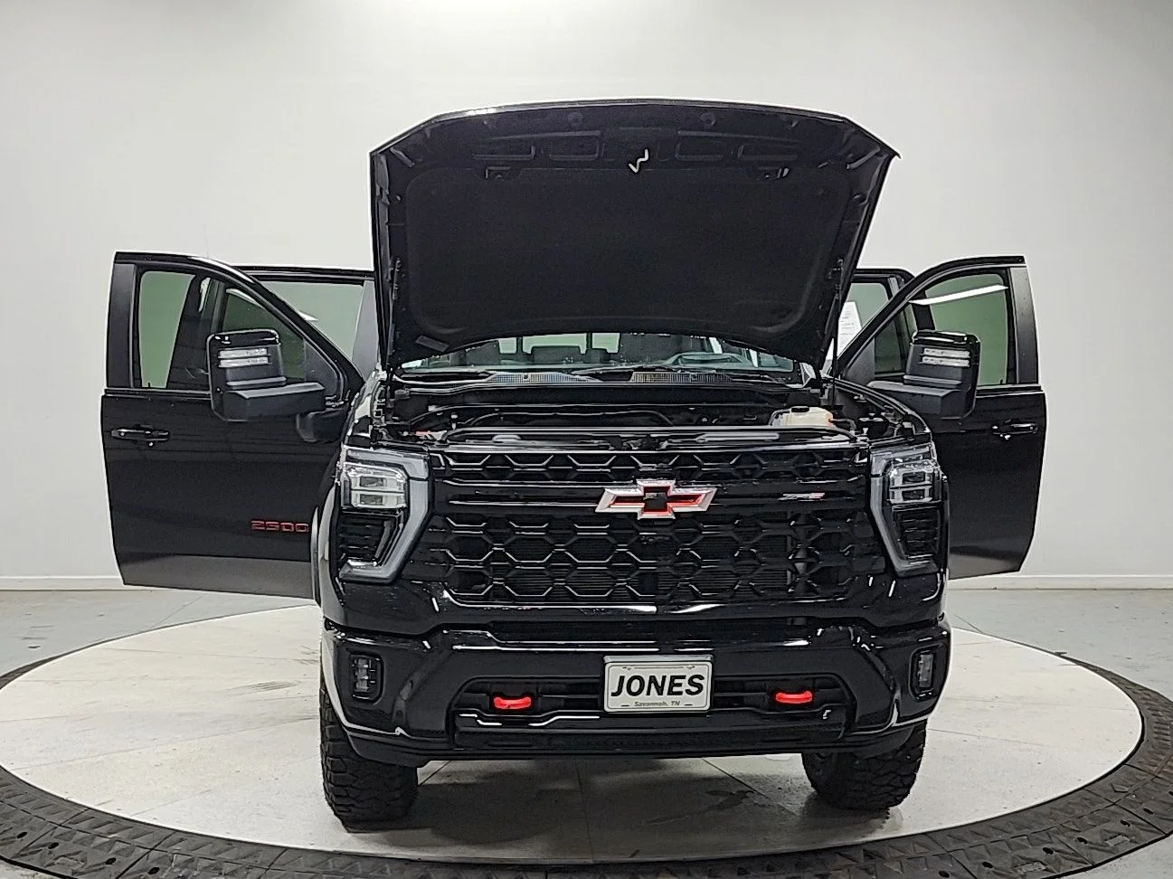 Used 2024 Black Chevrolet ZR2 image 10