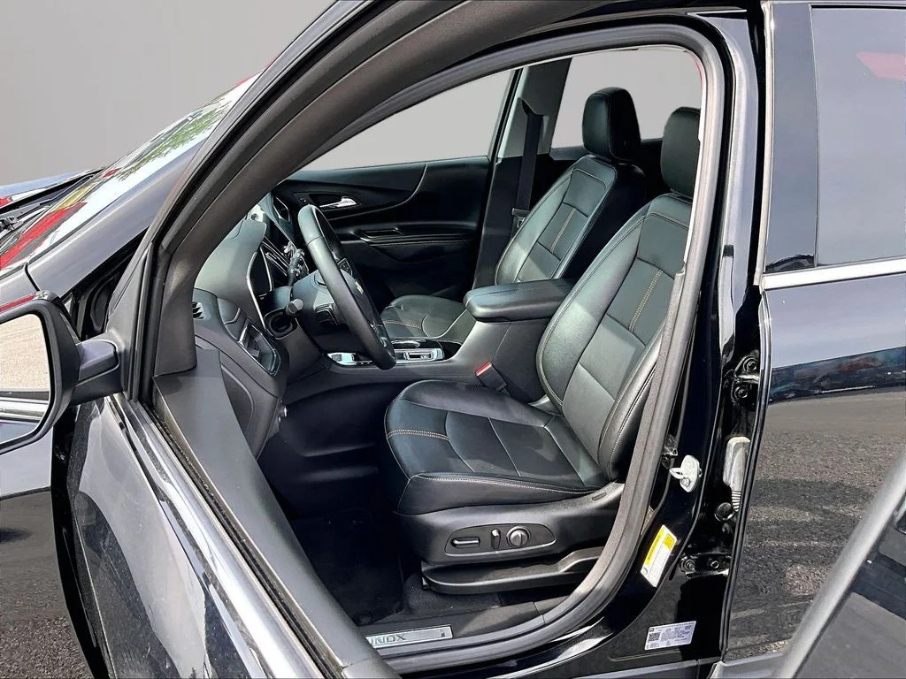 Used 2023 Black Chevrolet Premier image 25