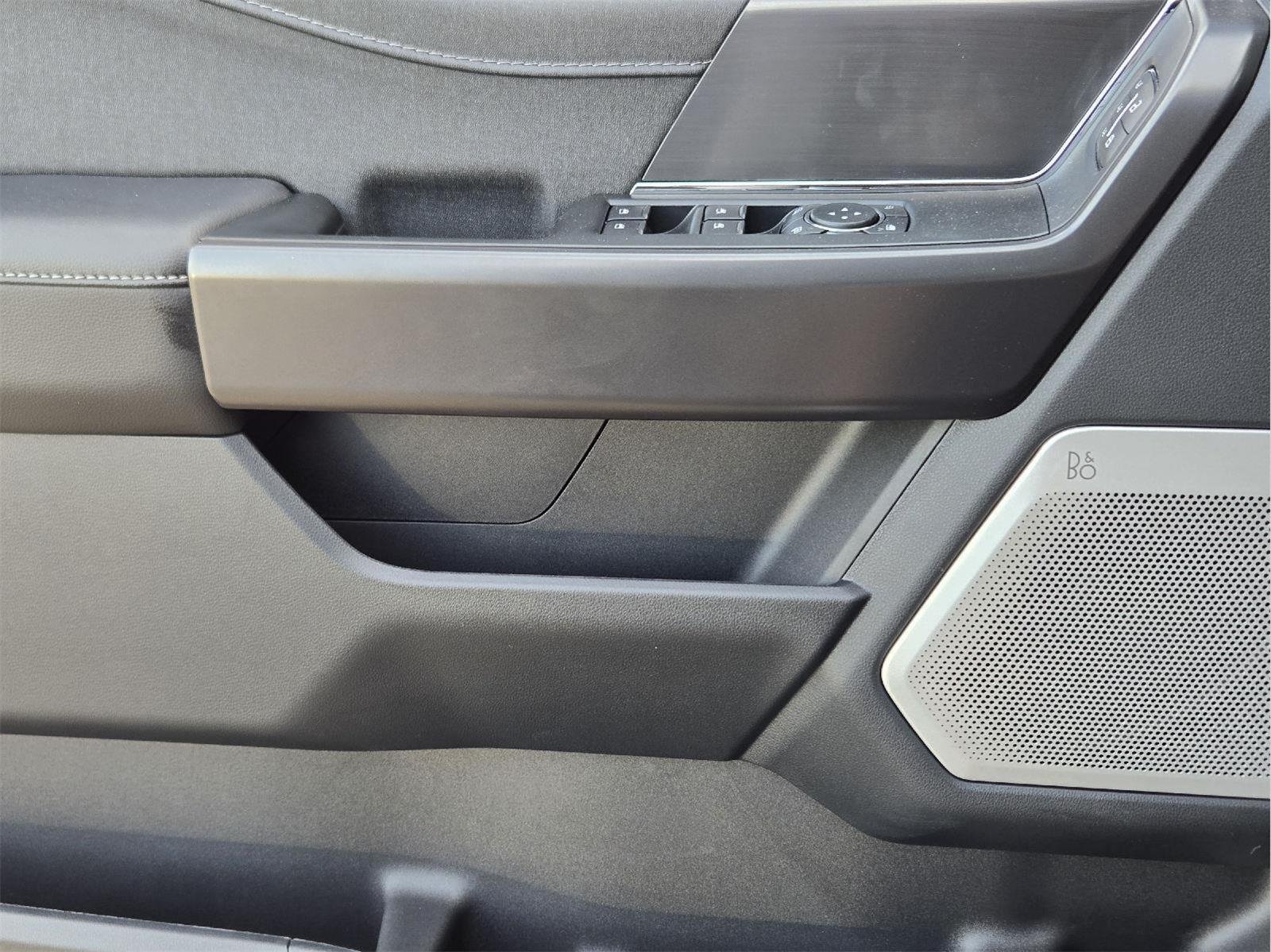 New 2026 Agate Black Metallic FORD Lariat® image 15