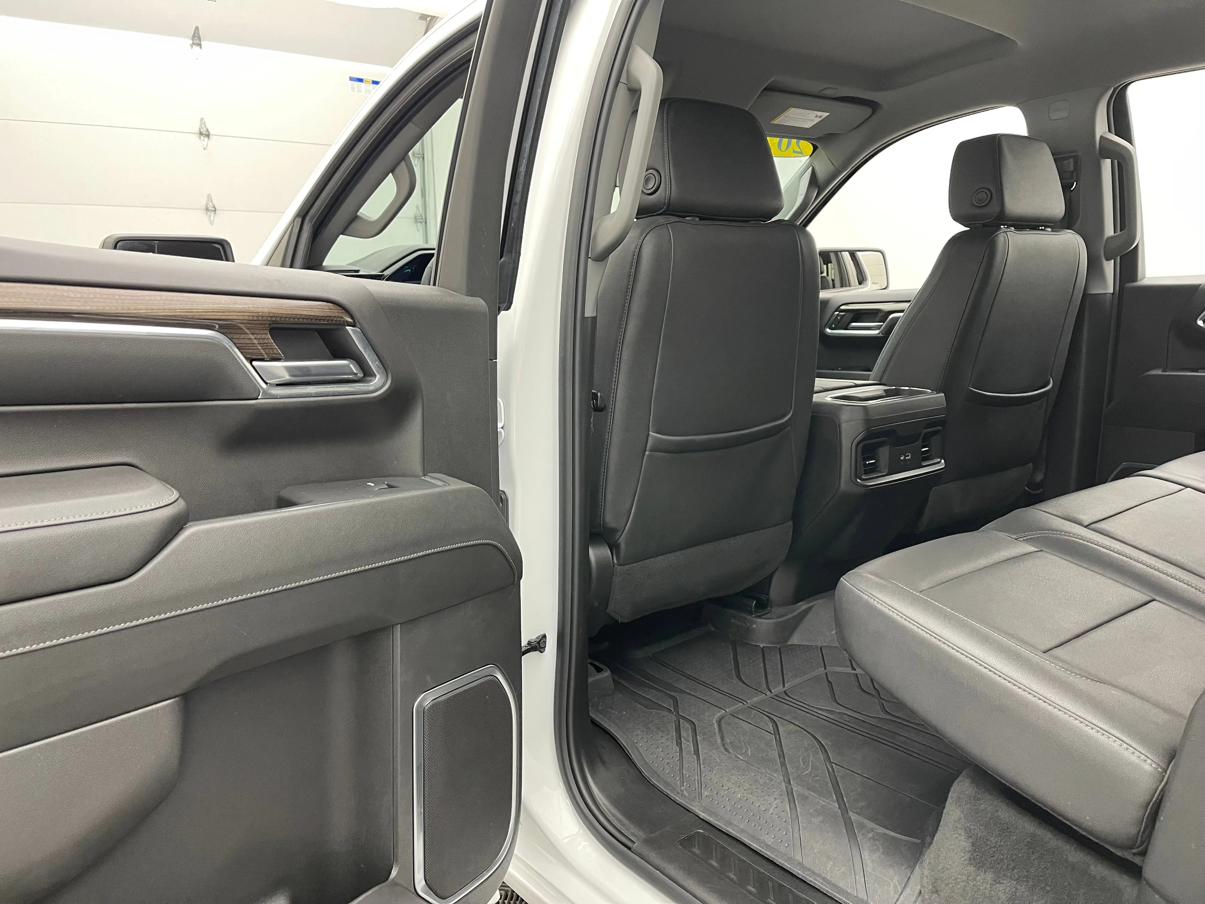 Used 2024 Summit White Chevrolet RST image 36