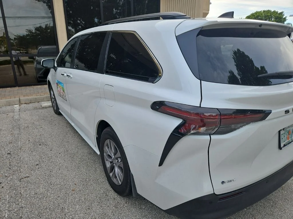 Used 2025 Beige Toyota XLE image 11