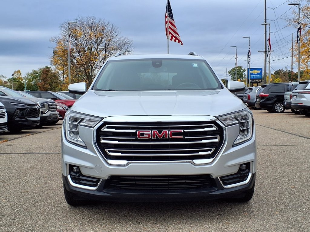 Used 2022 GMC Terrain SLT with VIN 3GKALPEV0NL100803 for sale in Howell, MI