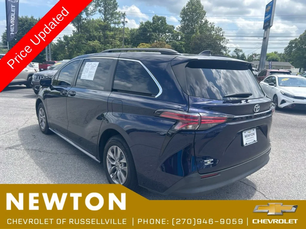 Used 2022 Gray Toyota LE image 40