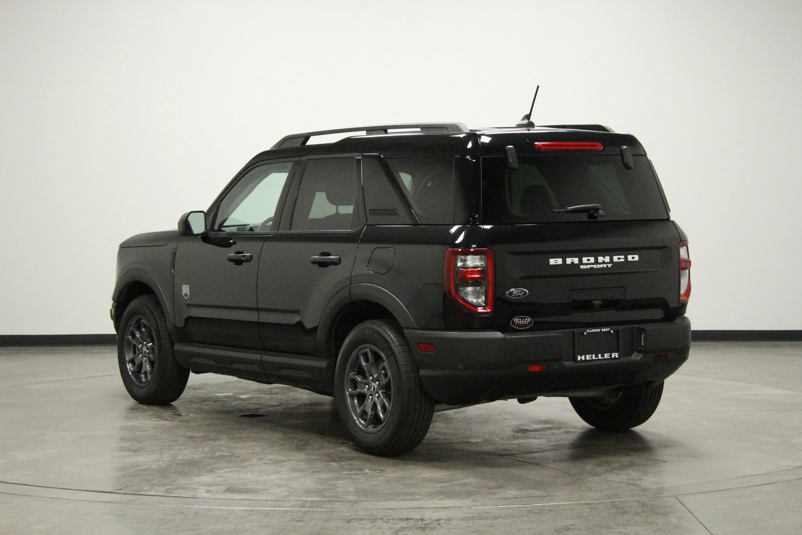 Used 2022 Shadow Black Ford Big Bend image 6