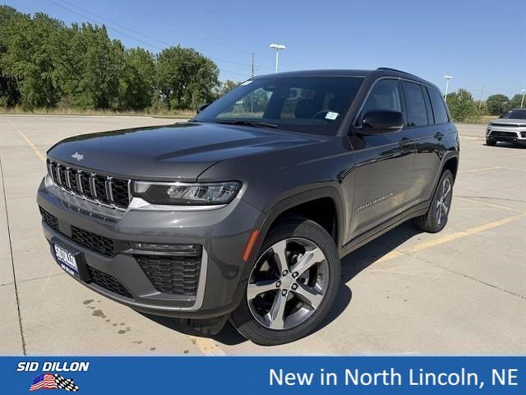 New 2026 Baltic Gray Metallic Clear-Coat Exterior Paint Jeep Limited 4x4 image 1
