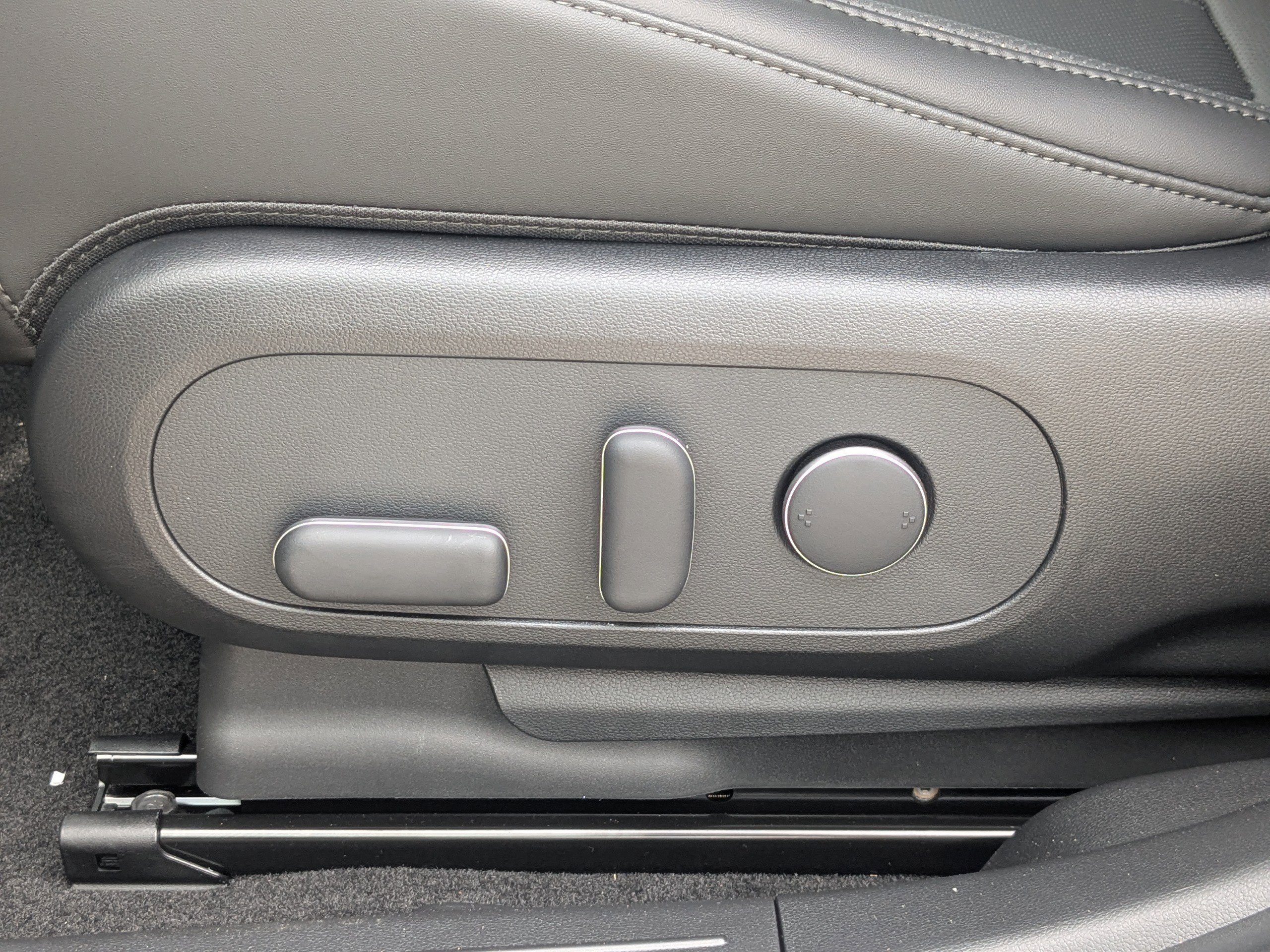 Used 2026 Digital Teal Hyundai XRT image 23