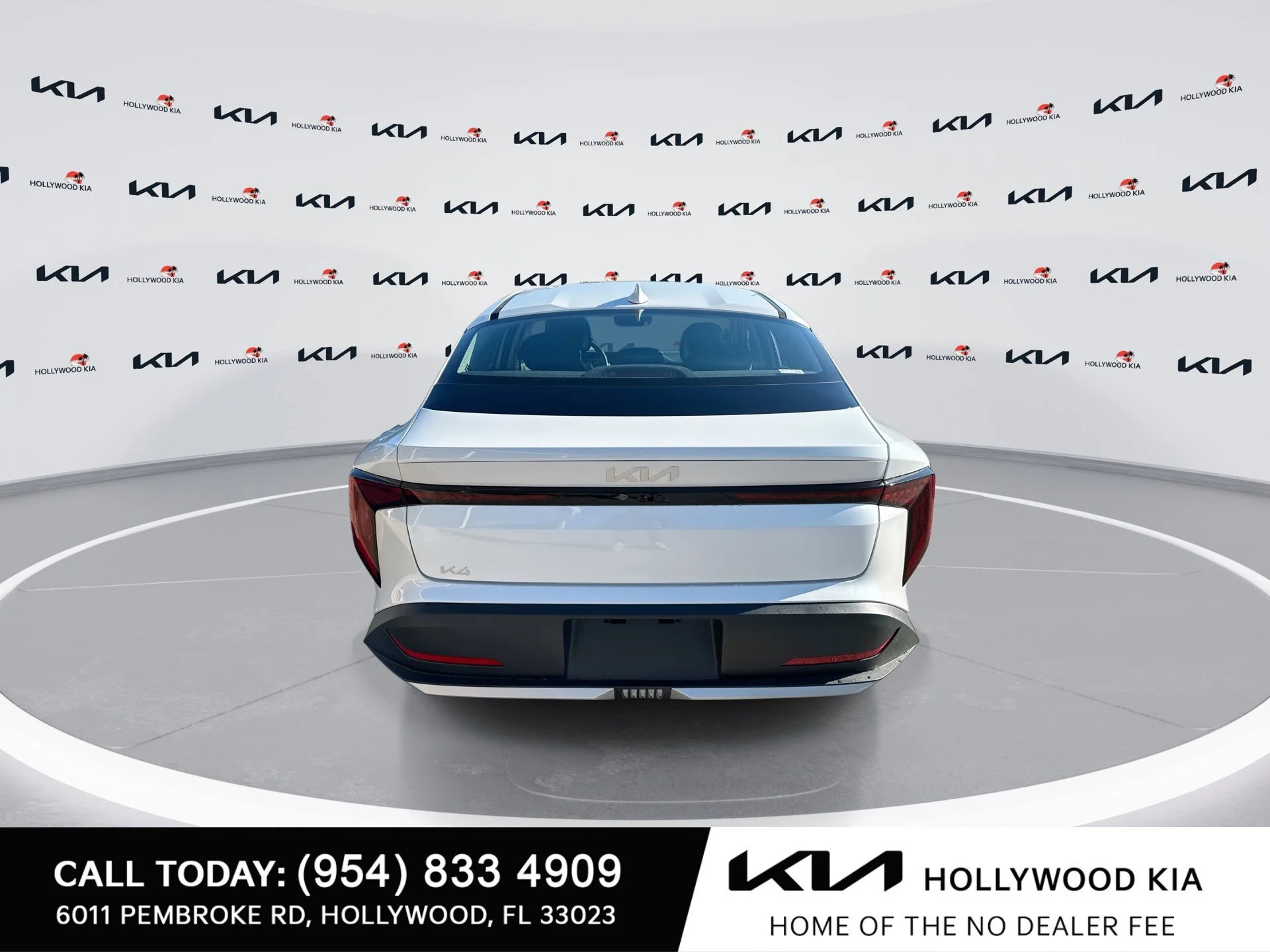 New 2026 Snow White Pearl Kia LXS image 7