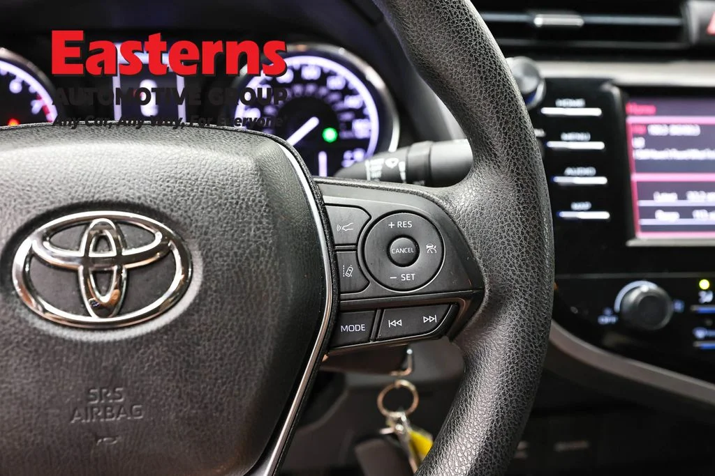 Used 2019 Gray Toyota LE image 15