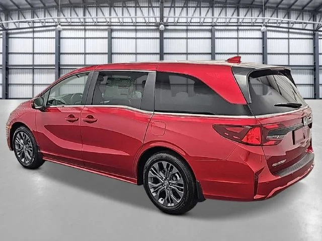 New 2027 Radiant Red Metallic II Honda Touring image 2
