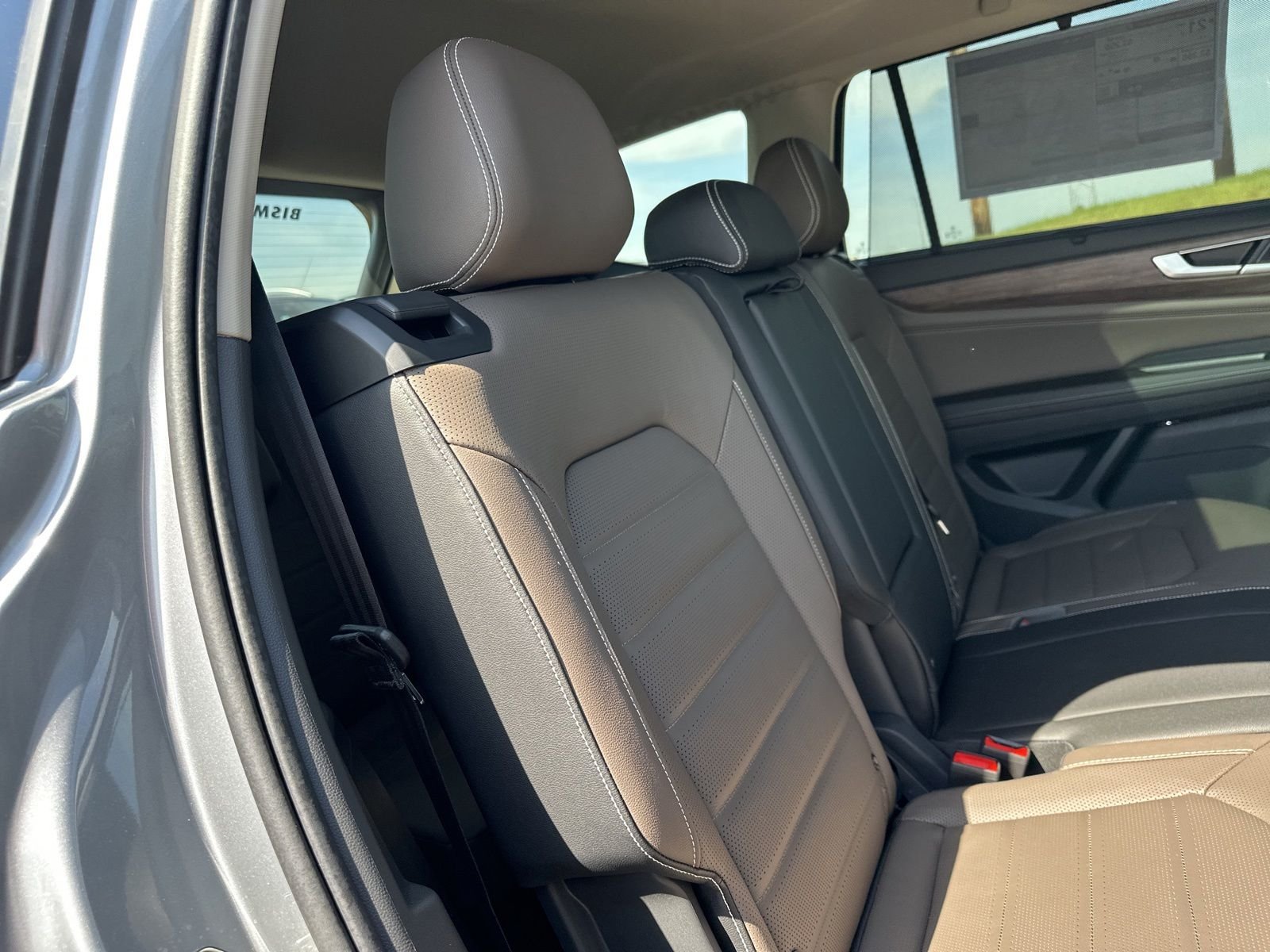 New 2026 Silver Volkswagen 2.0T SEL image 34