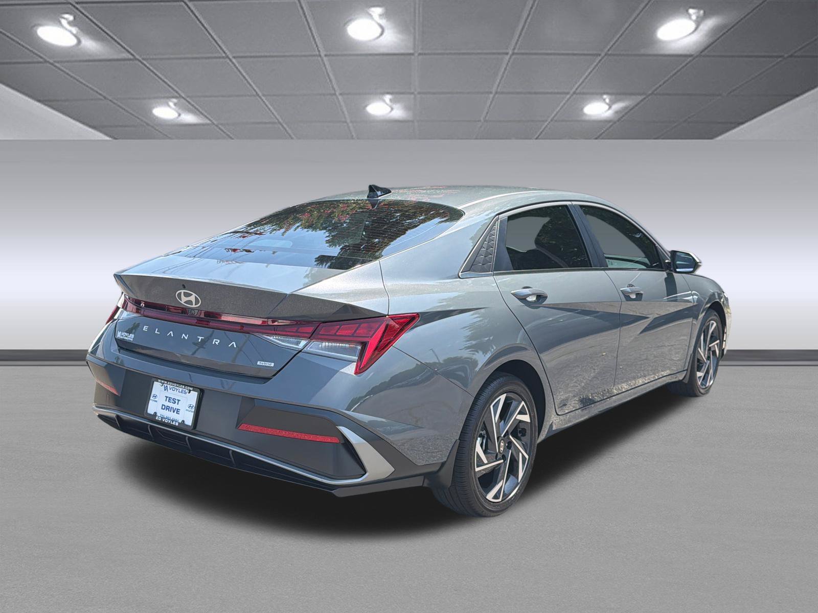 New 2026 Ecotronic Gray Hyundai Limited image 5
