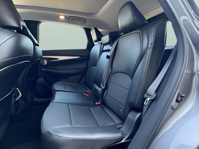 Used 2022 Gray INFINITI ESSENTIAL image 9