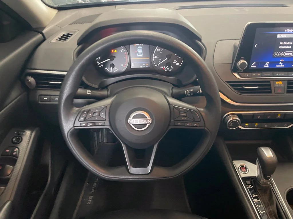 Used 2025 Black Nissan 2.5 S image 13