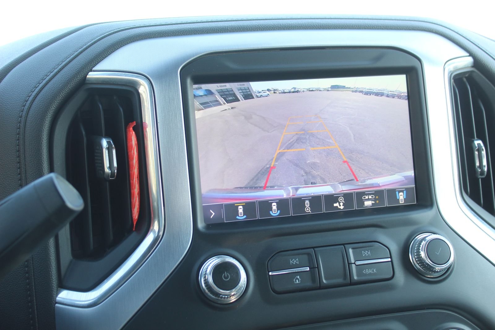 Used 2019 Cardinal Red GMC SLT image 17
