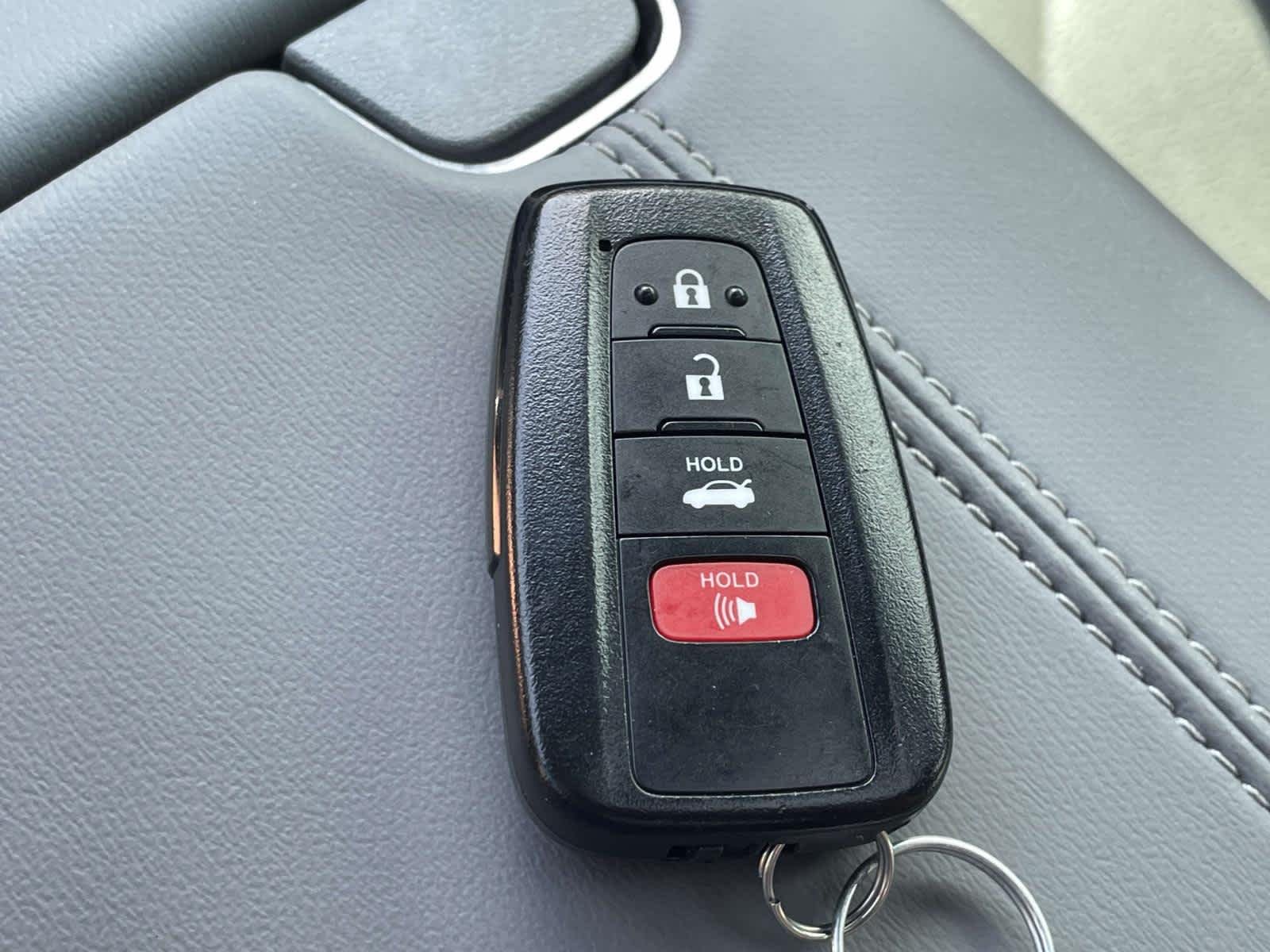 Used 2020 Ruby Flare Pearl Toyota Hybrid Limited image 4