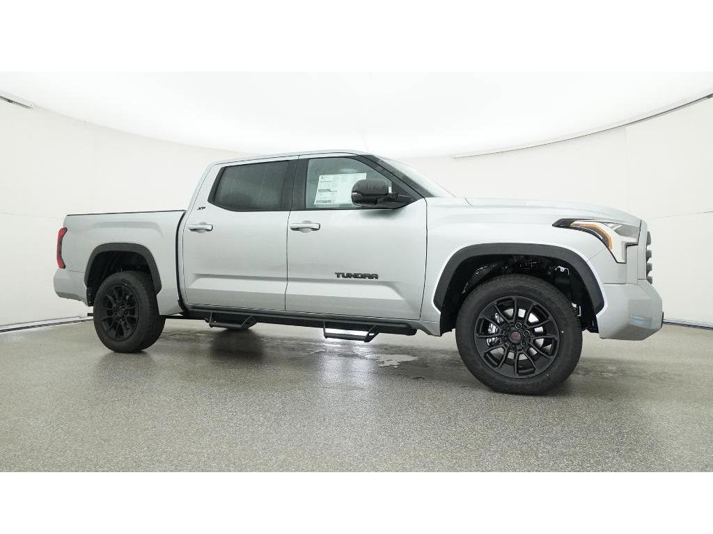 New 2026 Silver Toyota SR5 image 28