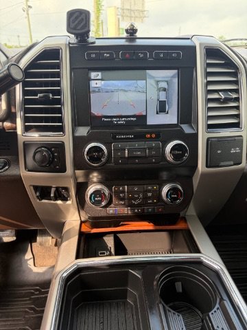 Used 2019 White Ford King Ranch image 18