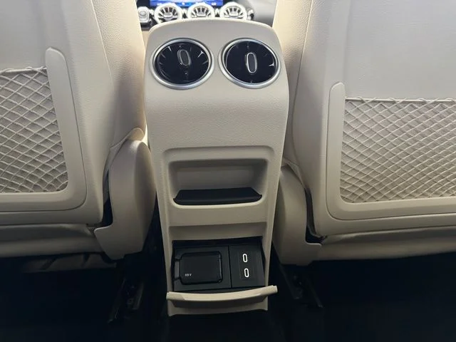 New 2026 White Mercedes-Benz GLA 250 image 39