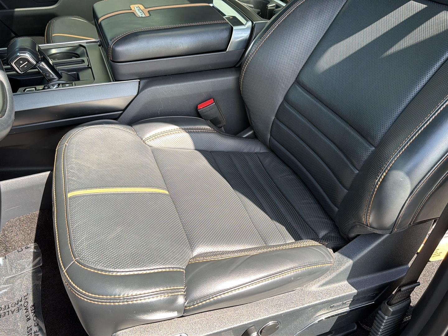 Used 2023 Agate Black Ford Platinum image 33