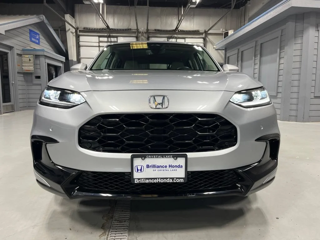 Used 2025 Lunar Silver Metallic Honda AWD EX-L image 37