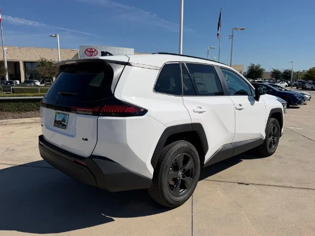 New 2026 Ice Cap Toyota LE image 2