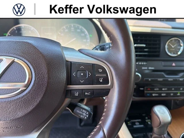 Used 2017  Lexus 350 image 11