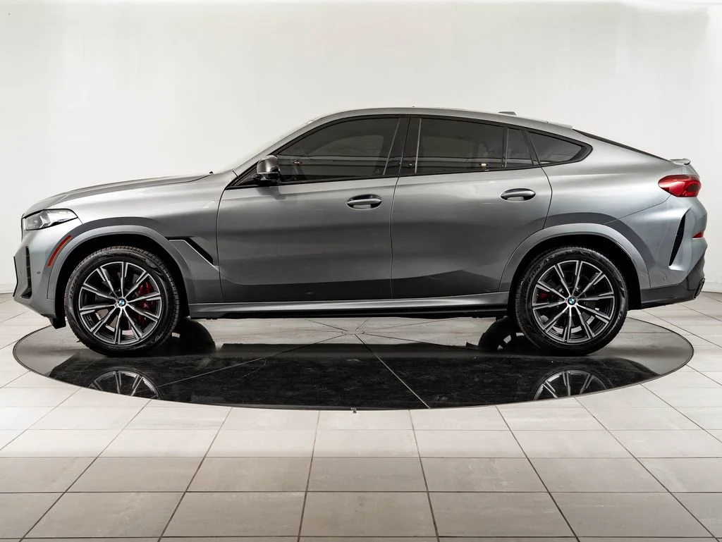 Used 2024 Skyscraper Gray Metallic BMW M60i image 5