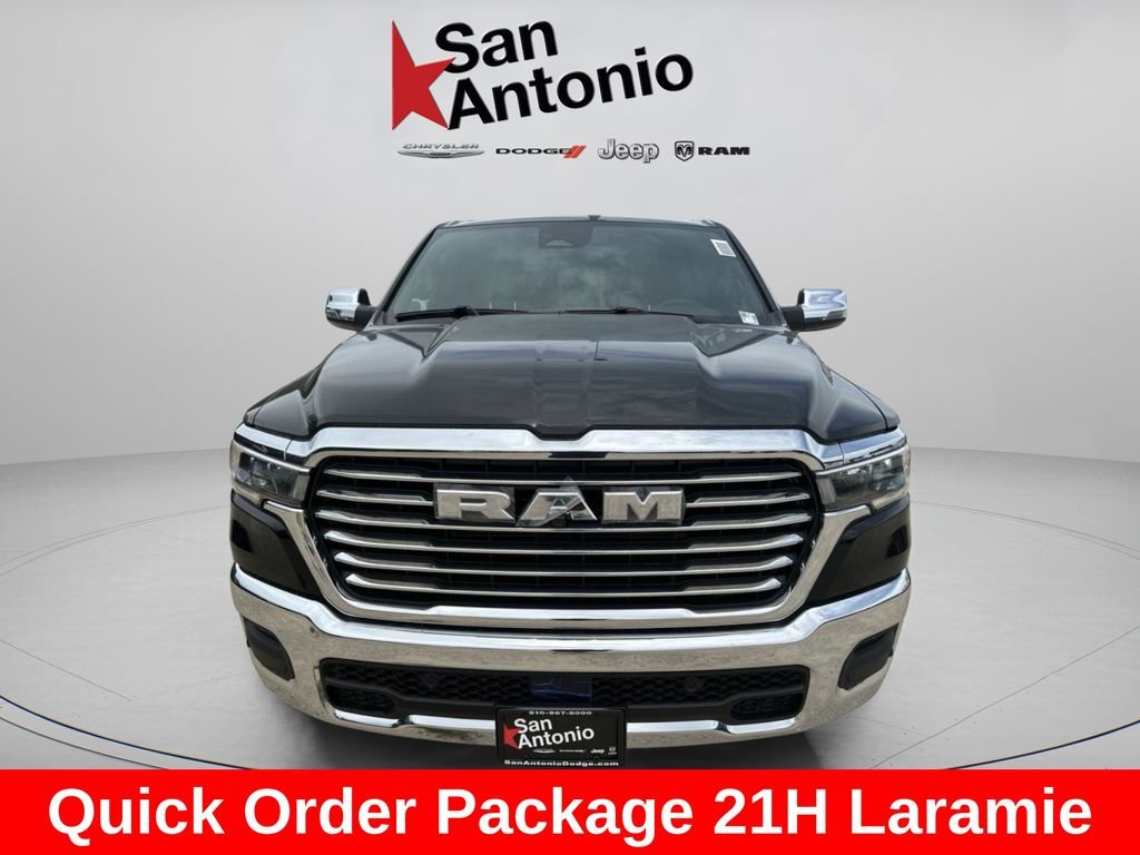 New 2026 Diamond Black Crystal Pearl-Coat Exterior Paint RAM Laramie image 4
