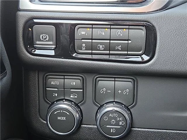 New 2027 Onyx Black GMC Denali image 17