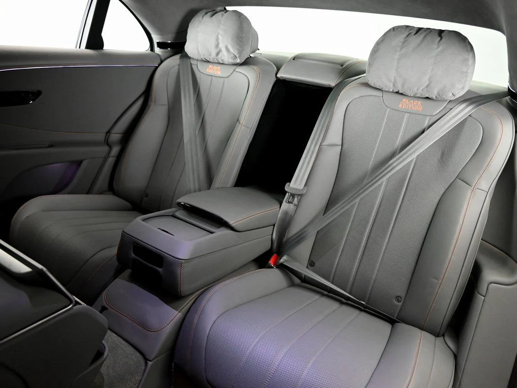 2025 Bentley Flying Spur - Photo 15