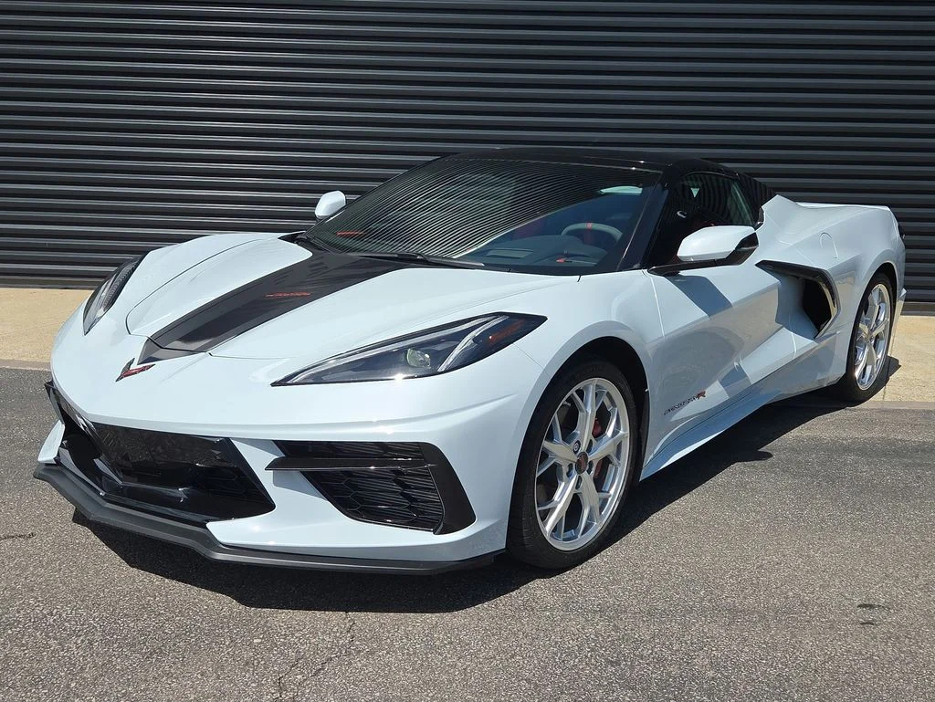 2022 Chevrolet Corvette Stingray Convertible 3LT's photo