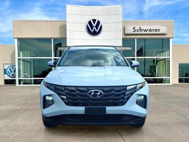 Used 2022 Quartz White Hyundai SEL image 3