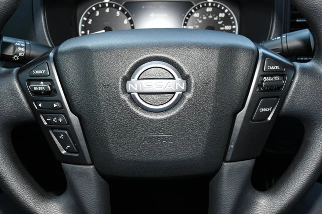Used 2022 White Nissan S image 23