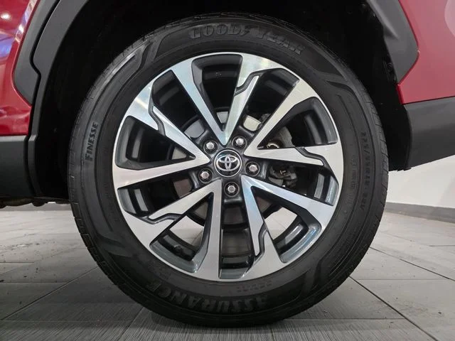 Used 2023 Red Toyota XLE image 23