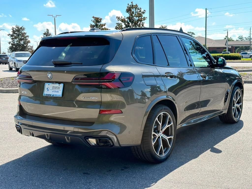 Certified Used 2026 Green BMW xDrive50e image 5