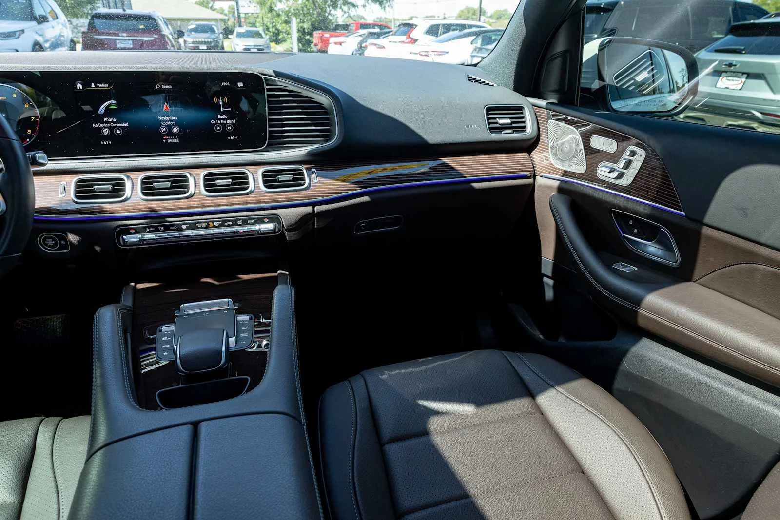 Used 2022 Polar White Mercedes-Benz GLE 350 image 8