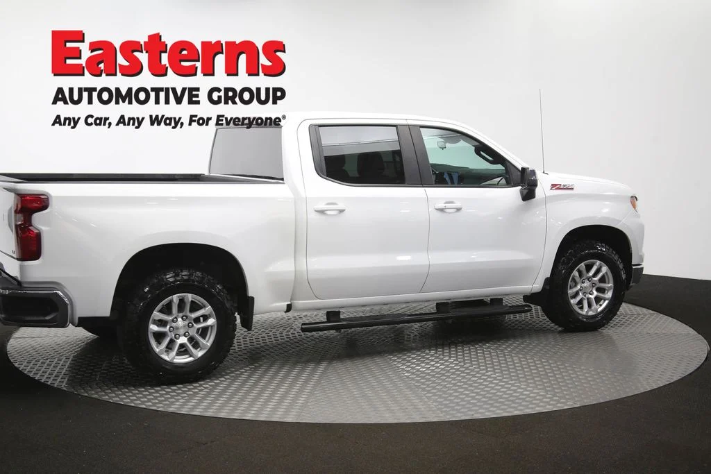 Used 2023 White Chevrolet LT image 40